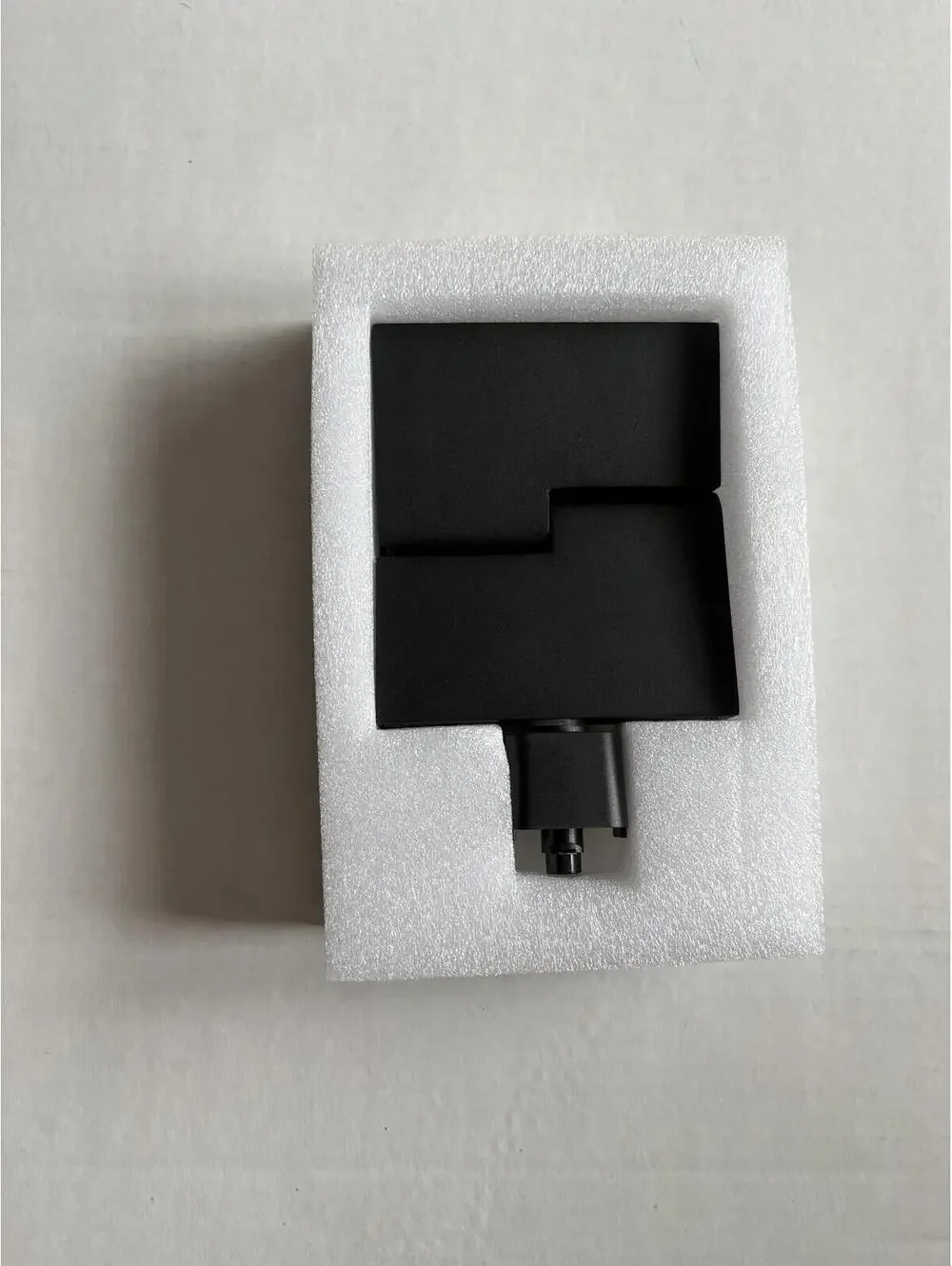 Tracking light replacement